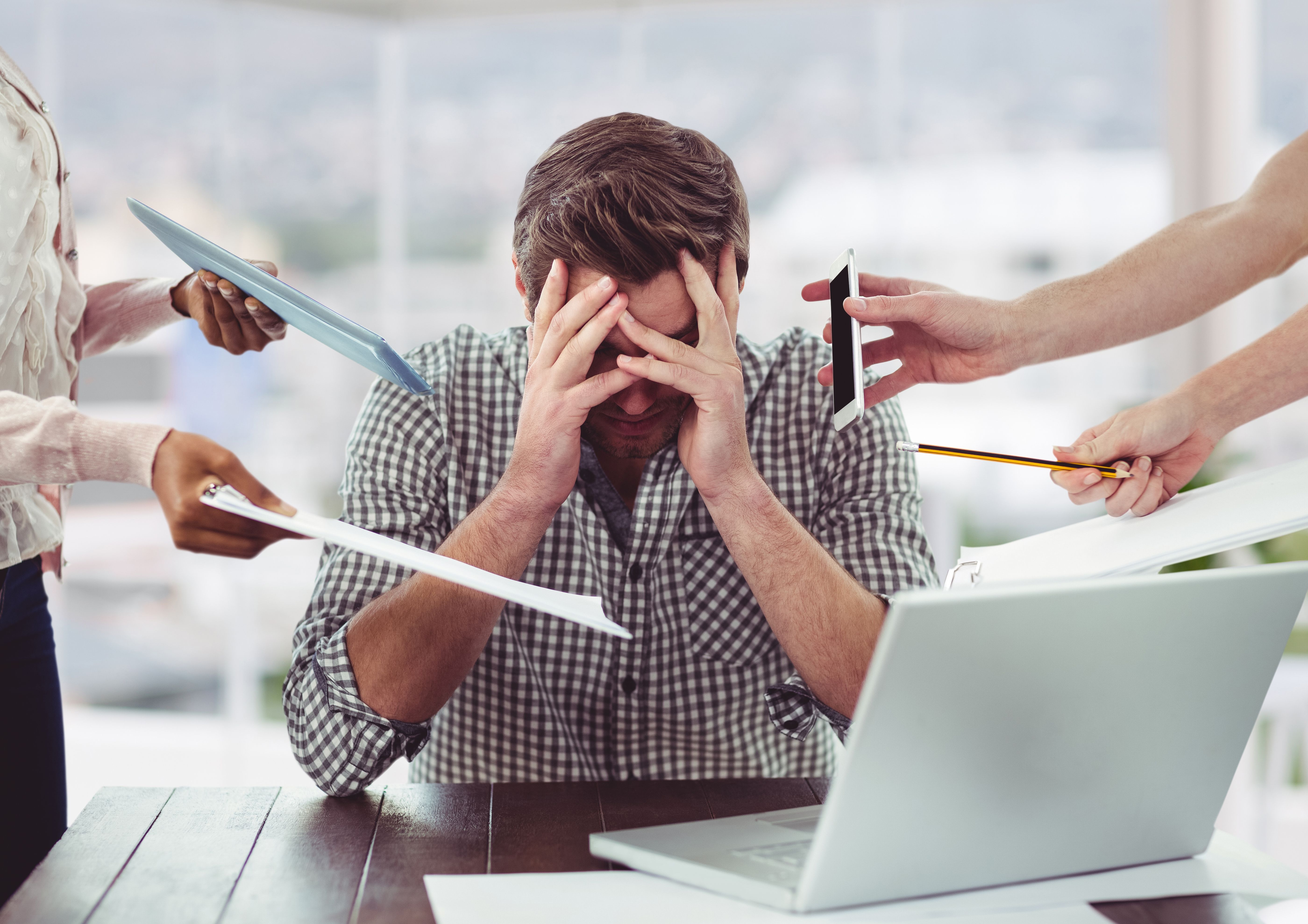 Cortisolo: sintomi dello stress, quando si alza e come gestirlo con rimedi naturali