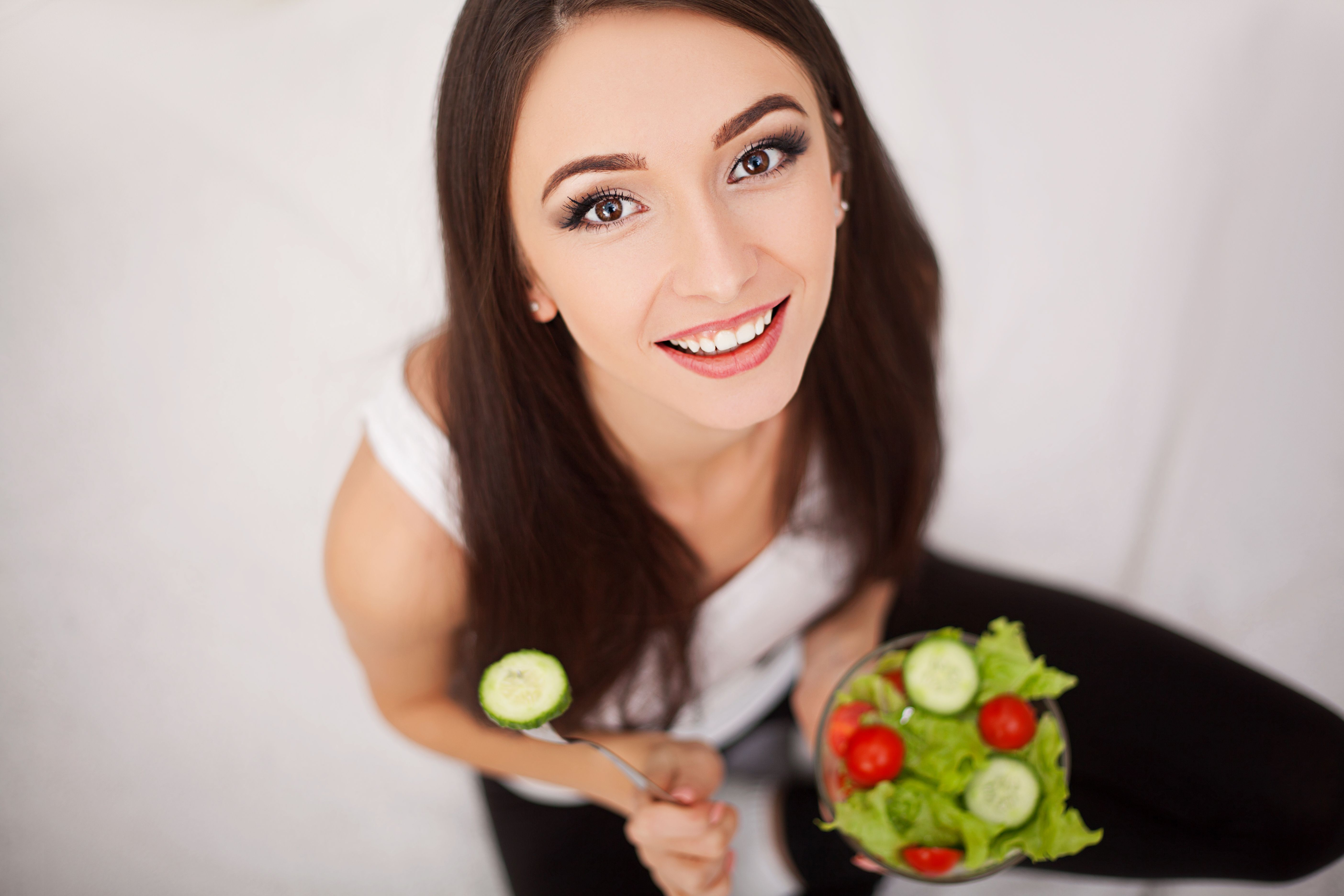 Endometriosi e alimentazione: la guida completa per gestire i sintomi a tavola