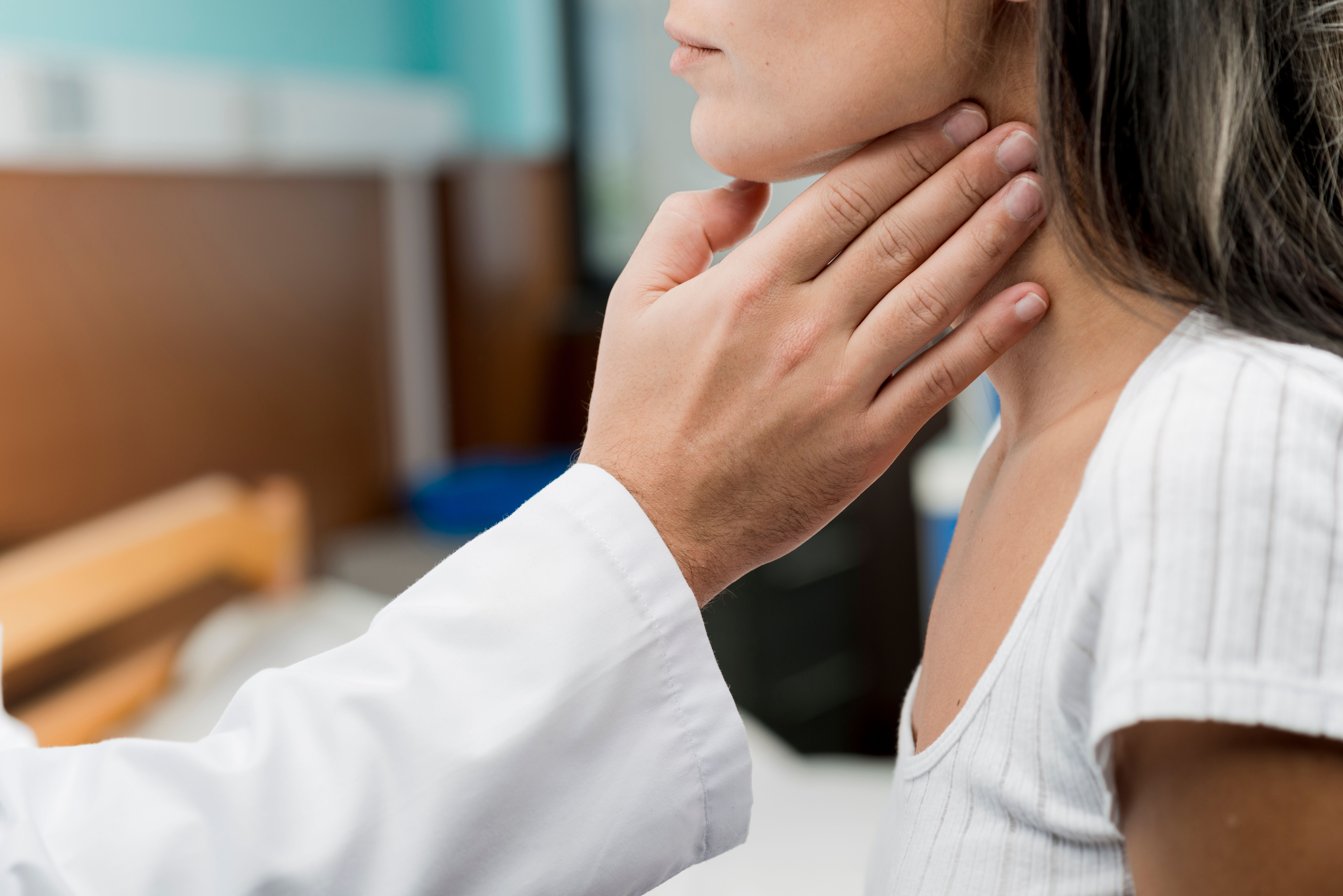 Esami tiroide: quali analisi fare per capire se funziona bene